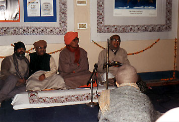  Narayan Desai