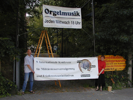 2-aufhaengen_plakat1